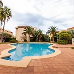 아파트 Premium Piscina Y Playa *